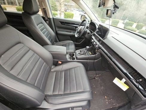 Used 2023 Honda CR-V EX-L image 12