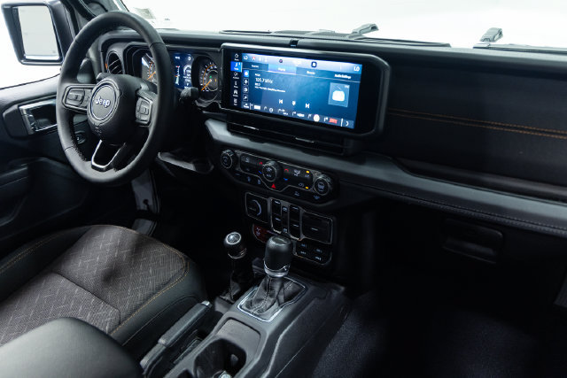 Used 2026 Jeep Gladiator Mojave AWD/4WD image 25