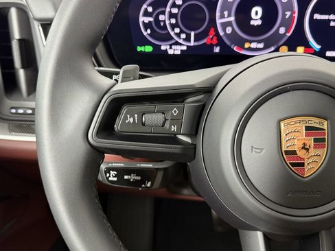 Certified 2026 Porsche Cayenne S AWD/4WD image 16