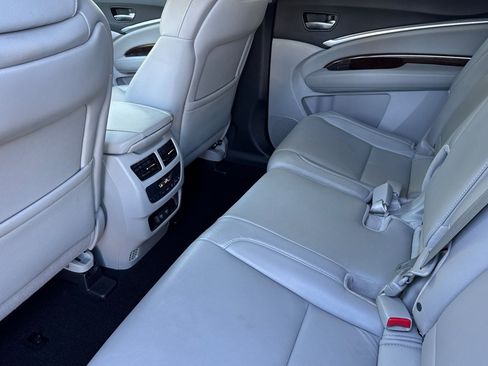 Used 2020 Acura MDX SH-AWD image 29