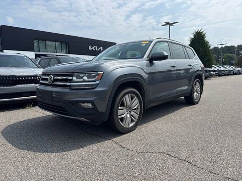 Used 2019 Volkswagen Atlas SE FWD image 1