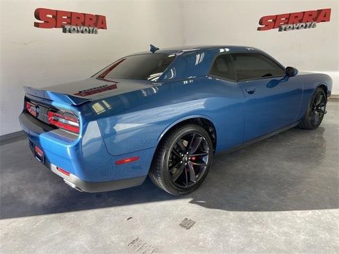 Used 2022 Dodge Challenger GT w/ Plus Package image 17