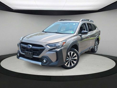 Used 2024 Subaru Outback Limited AWD/4WD image 1
