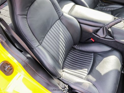 Used 2003 Chevrolet Corvette Z06 w/ Memory Package, 3 Drivers RWD image 21