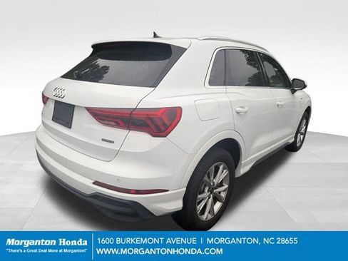 Used 2025 Audi Q3 2.0T Premium AWD/4WD image 9