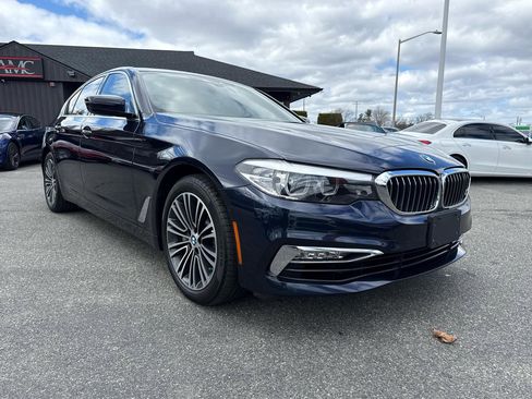 Used 2017 BMW 530i xDrive image 13