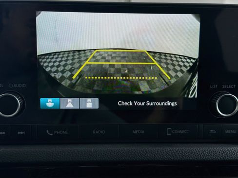 Used 2023 Honda Civic EX image 21