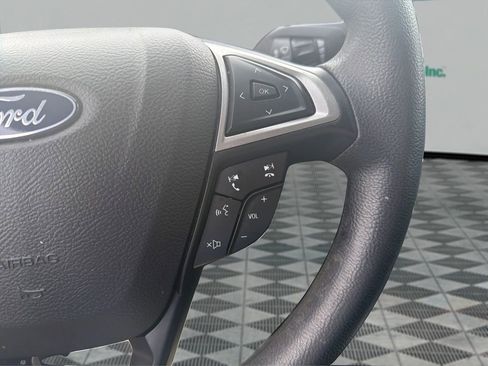 Used 2019 Ford Fusion SE image 47