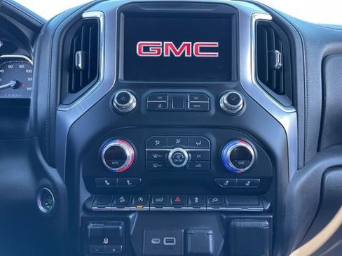 Used 2020 GMC Sierra 1500 Elevation w/ Elevation Value Package image 19