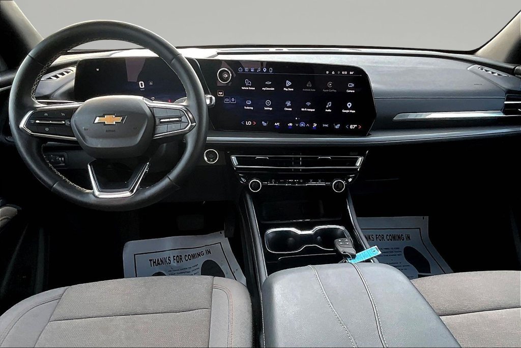 Used 2026 Chevrolet Traverse LT w/ Driver Confidence Package AWD/4WD image 9
