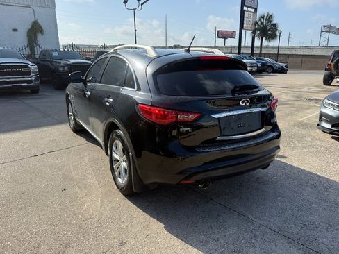Used 2017 INFINITI QX70 2WD w/ Premium Package image 7