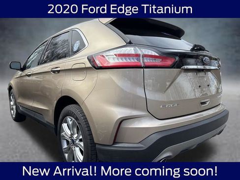 Used 2020 Ford Edge Titanium image 3