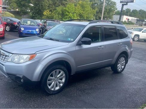 Used 2012 Subaru Forester 2.5X Limited AWD/4WD image 11