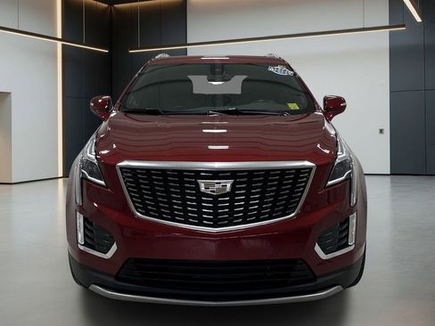 Used 2024 Cadillac XT5 Premium Luxury AWD/4WD image 4