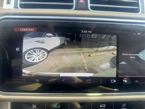 Used 2019 Land Rover Range Rover HSE AWD/4WD image 23