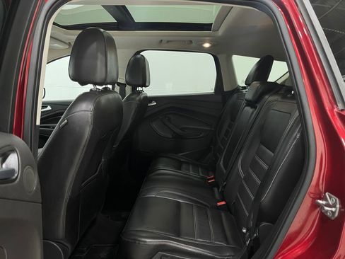 Used 2017 Ford Escape Titanium image 31