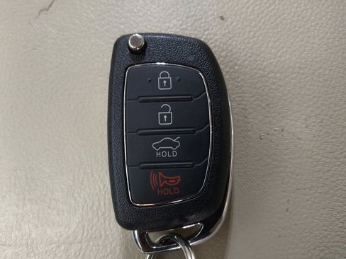 Used 2016 Hyundai Sonata SE FWD image 32