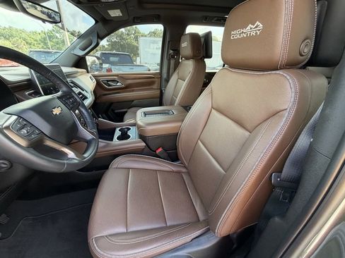 Certified 2024 Chevrolet Tahoe High Country AWD/4WD image 20