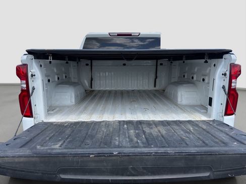 Used 2021 Chevrolet Silverado 1500 Custom Trail Boss AWD/4WD image 20