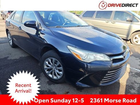 Used 2015 Toyota Camry LE FWD image 1