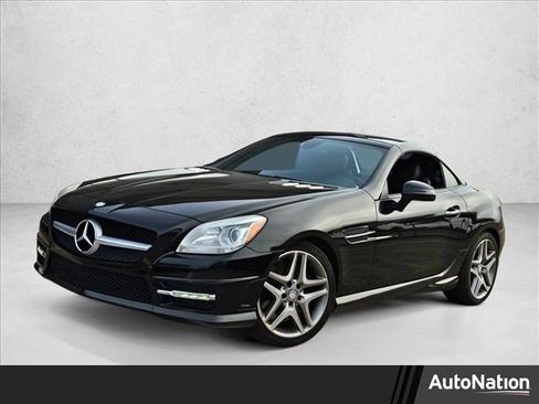 Used 2015 Mercedes-Benz SLK 350 image 1