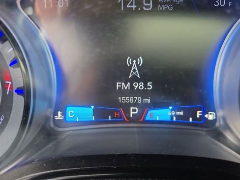 Used 2018 Chrysler 300 S w/ 300S Premium Group image 17