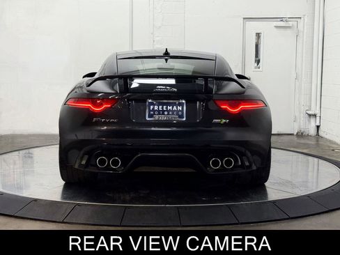 Used 2016 Jaguar F-TYPE R image 8