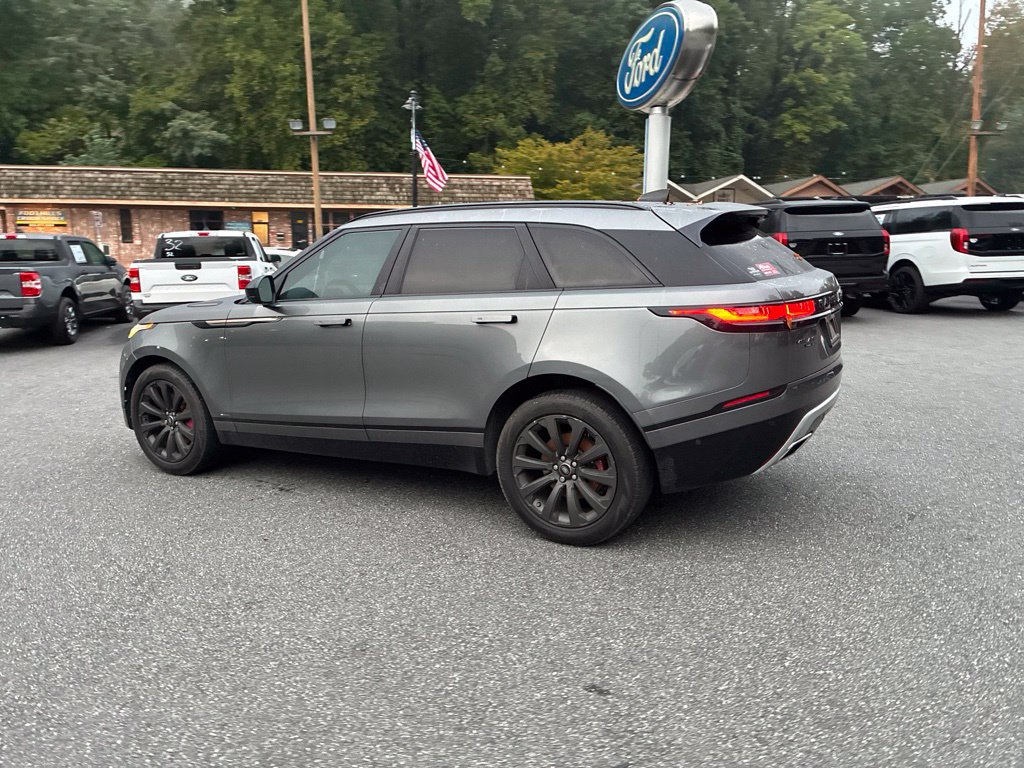 Used 2018 Land Rover Range Rover Velar R-Dynamic SE AWD/4WD image 8