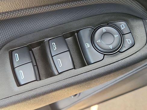 Used 2024 Chevrolet Equinox RS FWD image 22