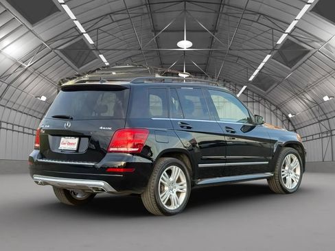 Used 2015 Mercedes-Benz GLK 350 4MATIC image 7