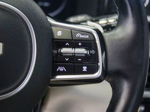 Used 2022 Kia Sorento SX Prestige w/ Panoramic Sunroof Package image 22