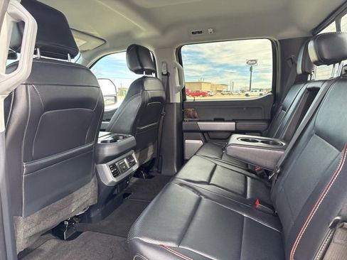 Used 2024 Ford F250 Lariat w/ Chrome Package image 29