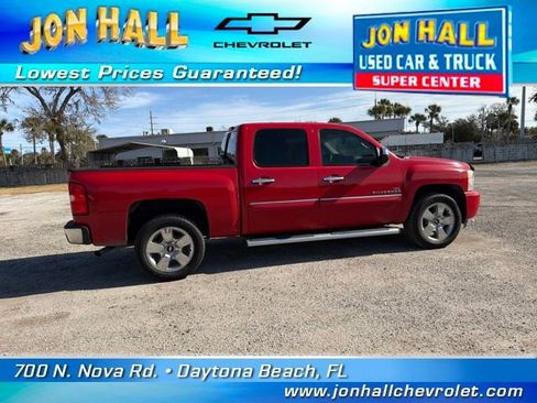 Used 2011 Chevrolet Silverado 1500 LT w/ Florida Edition image 16