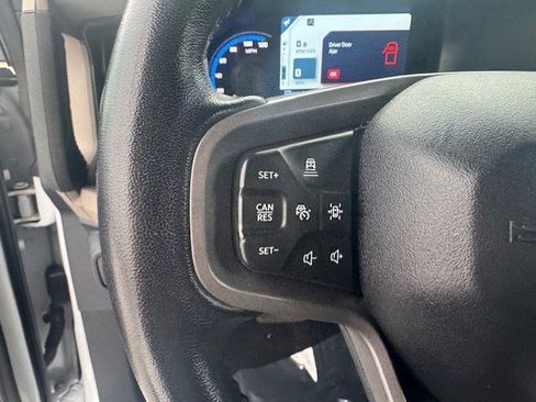 Certified 2023 Ford Bronco Wildtrak image 13