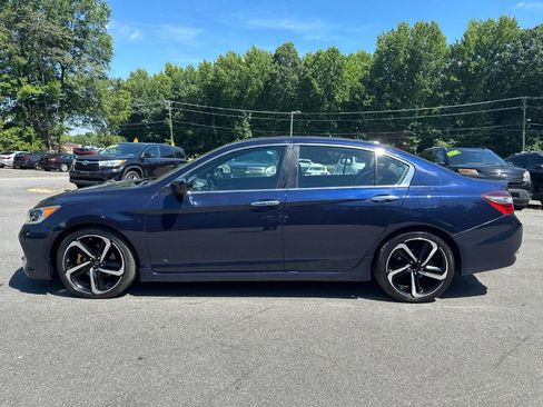 Used 2016 Honda Accord Sport image 3