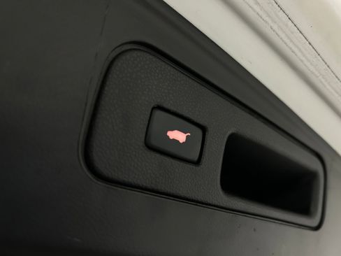 Used 2015 Honda Pilot Touring image 35