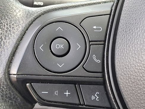 Certified 2022 Toyota Corolla LE image 21