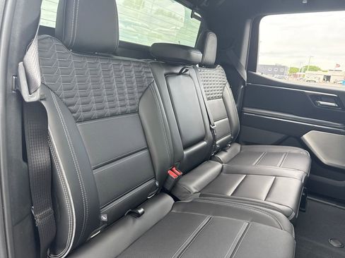 New 2025 GMC Sierra EV Denali image 37