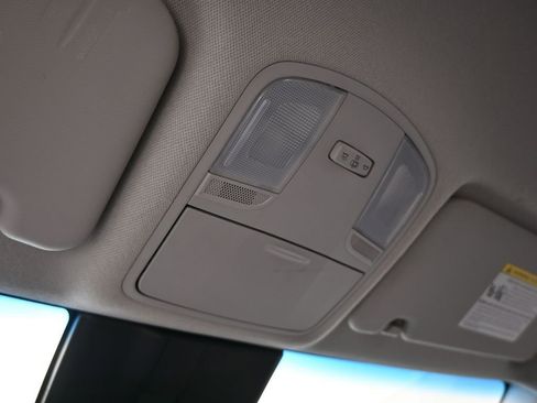 Used 2021 Hyundai Kona SE image 19