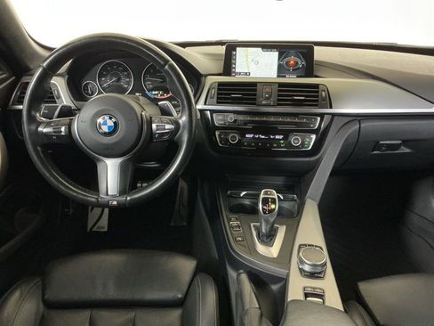 Used 2018 BMW 440i Convertible RWD image 9