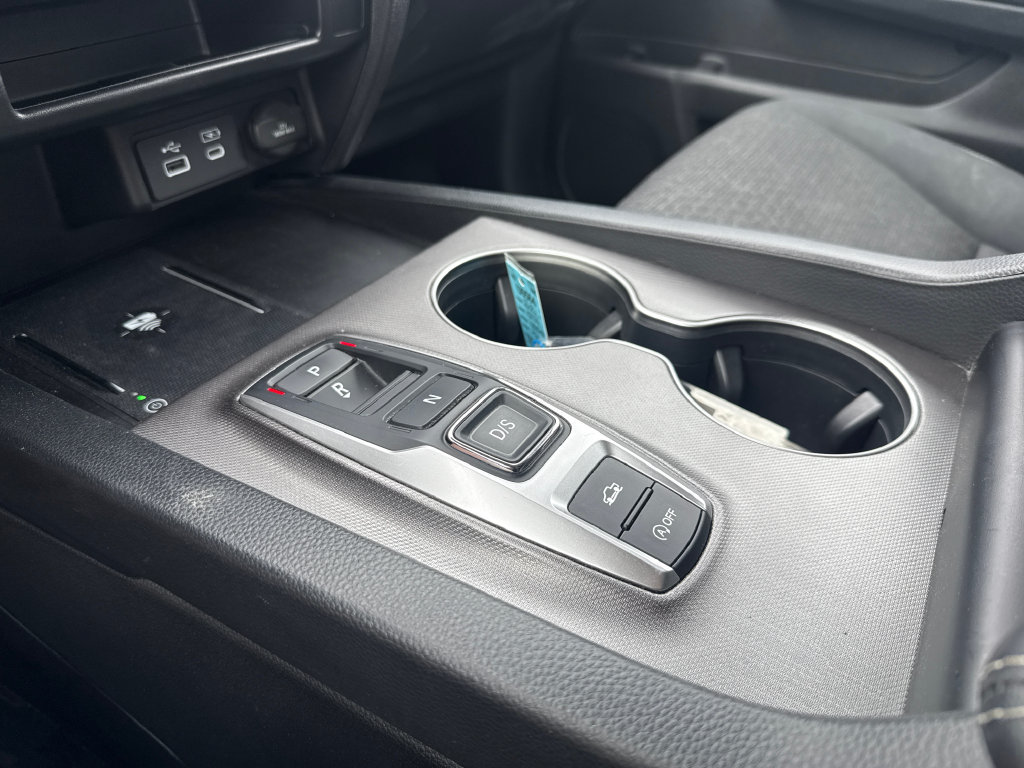 Used 2025 Honda Ridgeline Sport image 18