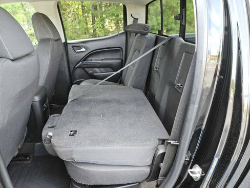 Used 2015 Chevrolet Colorado LT w/ LT Convenience Package RWD image 25