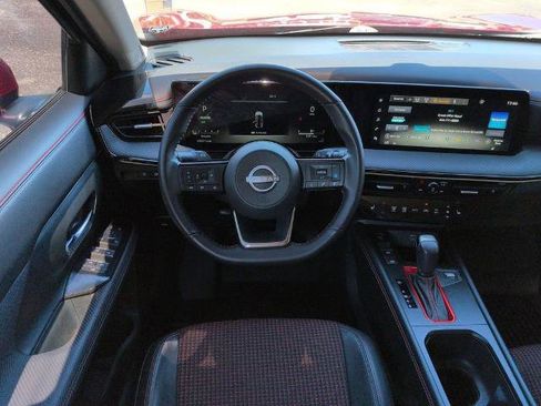 Certified 2025 Nissan Kicks SR w/ SR Premium Package FWD image 16