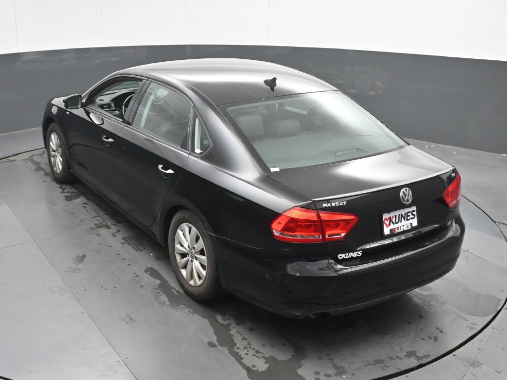 Used 2015 Volkswagen Passat 1.8T Wolfsburg Edition FWD image 35