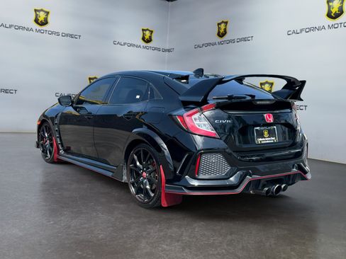Used 2019 Honda Civic Type R image 3