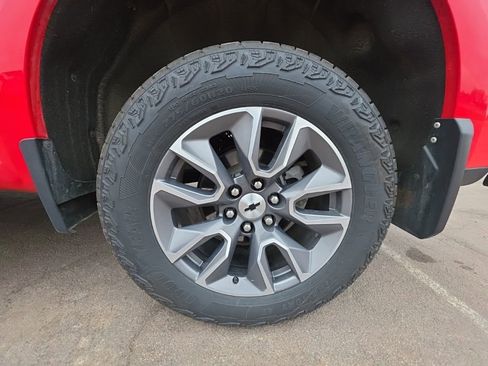 Used 2021 Chevrolet Silverado 1500 RST image 22