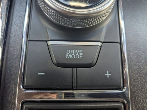 Used 2023 Ford Expedition Platinum image 32