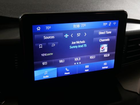 Used 2020 Ford Explorer XLT AWD/4WD image 22