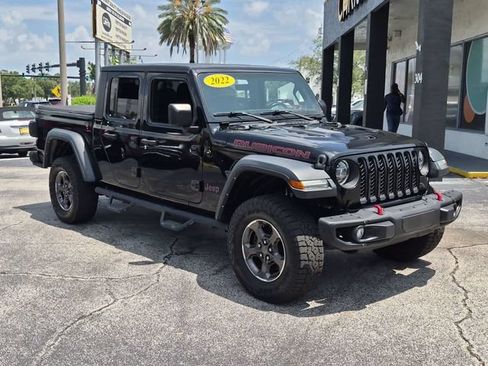Used 2022 Jeep Gladiator Rubicon w/ LED Lighting Group AWD/4WD image 3