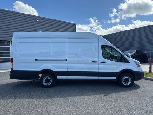 Used 2023 Ford Transit 250 148 High Roof Extended w/ Load Area Protection Package RWD image 4